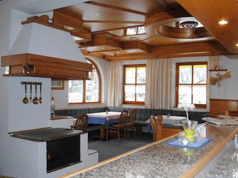 Sonnenhof - Apartments & Zimmer Каунерталь Екстер'єр фото
